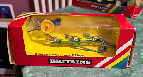 Britains farm 9546 - farm, 1:32