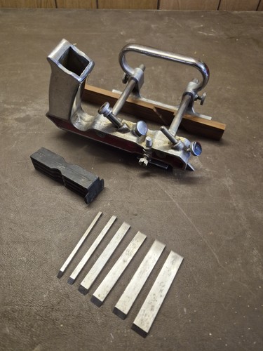 Vintage unamed plough plane - plough,