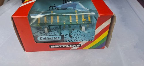Scale britains green - 1/32,